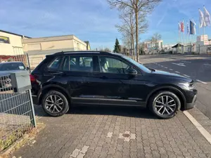 Volkswagen Tiguan 2.0 TDI Life DSG LED Kamera FINANZIERUNG Bild 4