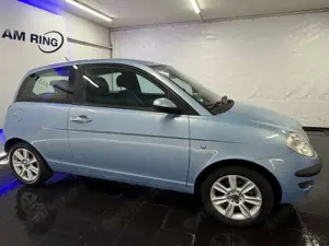 Lancia Ypsilon 1.2 8V Arctic KLIMAAUTOMAT ALU ALLWETTER Bild 5