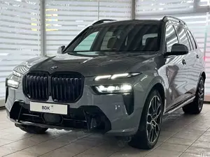 BMW X7 xD40d M Sport-Pro SKY-Lounge AHK Massage 22'Z