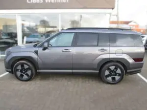 Hyundai SANTA FE Hybrid 4WD 215 PS Intro Edition Winterreifen 360°K Bild 2