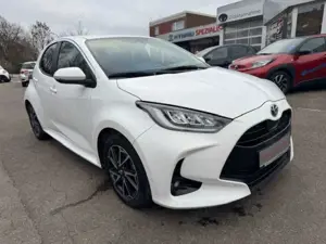 Toyota Yaris Hybrid 1.5 VVT-i Team D 1.Hand Comfort Paket