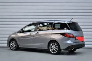 Mazda 5 Mazda5 2.0 MZR DISI 150 7pl Elegance Bild 3