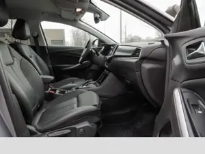 Opel Grandland Ultimate 1.2 Autom./Leder/NaviPro/ACC/Parklenkassi Bild 4