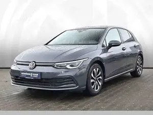 Volkswagen Golf VIII 2.0 TDI DSG Active