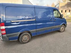 Mercedes-Benz Sprinter 213 CDI (BlueTec) 906.211 Bild 2