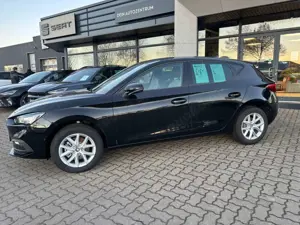 SEAT Leon 1.5 eTSI 110 kW Road Edition RFK ACC LED SH LH Bild 4