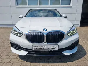 BMW 118 i Advantage LED Tempomat Klimaaut. Shz PDC Bild 3