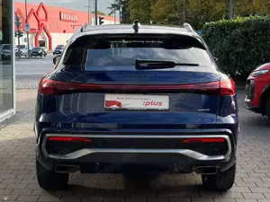 Audi Q5 TFSI quattro S tronic 150 kW Editio Bild 5