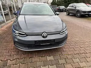 Volkswagen Golf VIII Lim MOVE*LED*KAMERA*StHz*NANI*