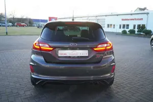 Ford Fiesta ST 1.5 Ecoboost LED Sportsitze Tempomat Bild 4