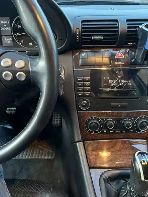 Mercedes-Benz C 200 Kompressor Avantgarde Bild 4