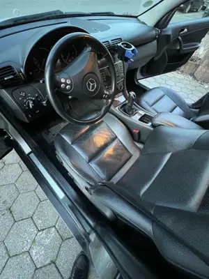Mercedes-Benz C 200 Kompressor Avantgarde Bild 5