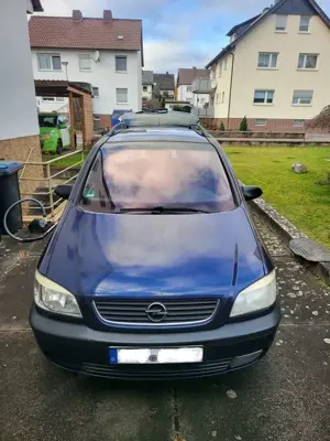 Opel Zafira Zafira 2.2 Elegance