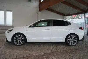 Hyundai i30 Fastback 1.4 T-GDI N Line LED Tempomat Bild 3