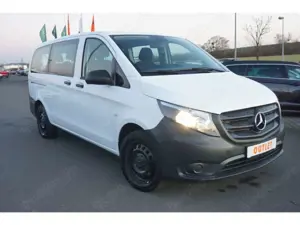 Mercedes-Benz Vito Tourer Pro-Aut-lang-Navi-Sithz-AHK-Temp-8Sitze-RFk