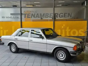 Mercedes-Benz 200 W123 Oldtimer H Kennzeichen Klimaanlage AHK