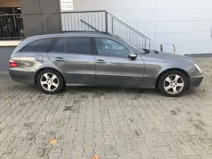 Mercedes-Benz E 280 E 280 T CDI 7G-TRONIC Elegance