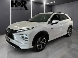 Mitsubishi Eclipse Cross Plus Select Hybrid 4WD