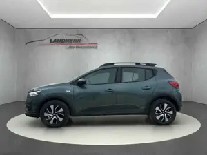 Dacia Sandero Bild 2