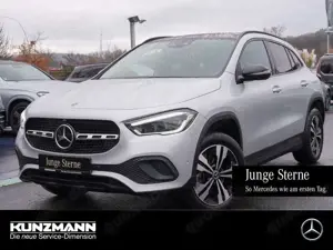 Mercedes-Benz GLA 200 Progressive Night Panorama Distronic 360°