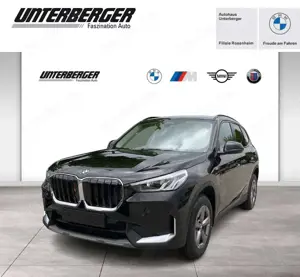 BMW X1 sDrive18i Sitzhzg. Navi AHK Pano-Glasd. Lenkradhzg