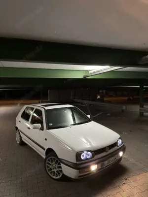 Volkswagen Golf 1.8 GL