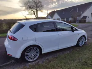 SEAT Leon Leon 2.0 T FSI Cupra R Bild 4