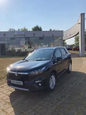 Suzuki S-Cross 1.4 Comfort Hybrid Bild 2