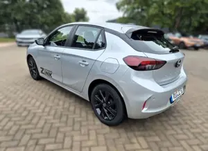 Opel Corsa F Edition LED SHZ LHZ PDC IntelliLink Bild 4