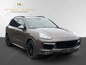 Porsche Cayenne Turbo *SPORTDESIGN*LED*PANO*NAPPA*KAMERA