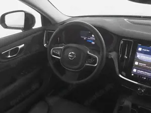 Volvo V60 B4 Benzin Plus Dark 18"+VOLL-LED+HK+ACC+360 Bild 4