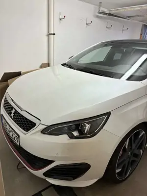 Peugeot 308 GTi by Sport