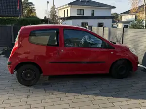 Renault Twingo Twingo 1.2 Authentique Bild 3