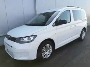 Volkswagen Caddy 1.5TSI DSG ACC Kam GV5 App AHK Reling