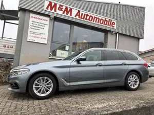 BMW 520 d Sport Line *PANORAMA+AHK+HUD+RF-KAM+T-VIEW*