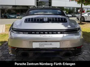 Porsche 992 911 Carrera Cabriolet InnoDrive SportChrono Bild 4