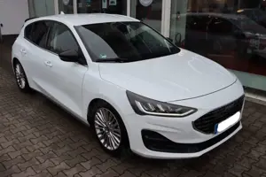 Ford Focus Titanium STYLE LED 17" LMF Kamera LED