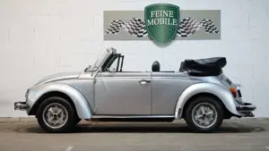 Volkswagen Käfer 1303  Cabrio Bild 2