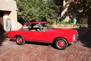 Mercedes-Benz 250 SL W113 Pagode