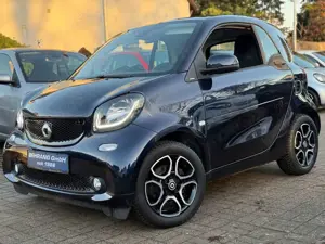 smart forTwo *TURBO*PASSION*NAVI*SITZHEIZUNG*PANORAMA*