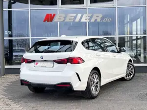 BMW 118 d adapt.LED Kamera Sitzheiz. 2xParktronik Bild 3
