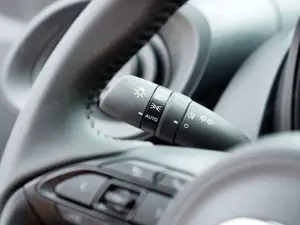 Toyota Others Aygo (X) 1,0 Business Edition AutomKlimaKamera Bild 3