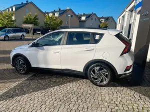 Hyundai BAYON 1.0 T-GDI M/T 100PS Trend + Komfort-Paket Bild 5