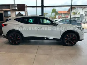 CUPRA Formentor VZ 2.0 TSI 265PS DSG *AHK*CAM*NAV* Bild 2