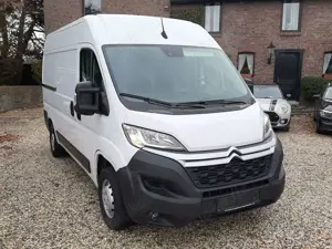 Citroen Jumper Großraumkasten L2H2 Navi/ Line Assist Bild 3