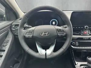 Hyundai i30 1.5 Family 5.J Garantie//Rückfahrkamera/Lenkradhei Bild 5