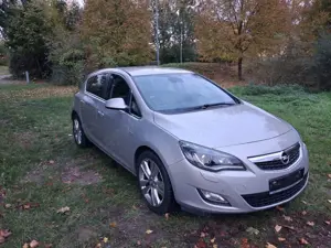 Opel Astra Astra 1.6 Turbo Automatik Edition