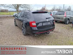 Skoda Octavia Combi 2.0 TDI RS DSG AHK Navi Leder LM Bild 4