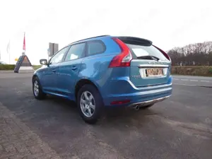 Volvo XC60 D3 AUTOMATIK/XEN/NAV/2xKINDERSITZE/el.HECKK Bild 5