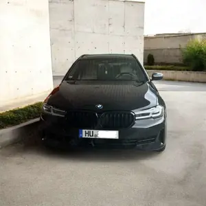 BMW 520 d xDrive Touring Aut. Luxury Line Bild 3
